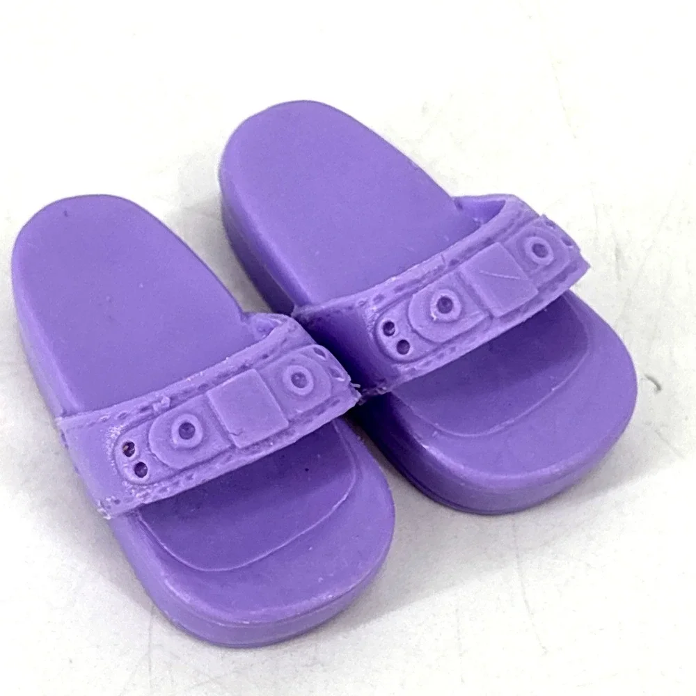 Barbie Doll My Scene Pair of Shoes - Purple Flip Flops Slide Sandals - Accessory